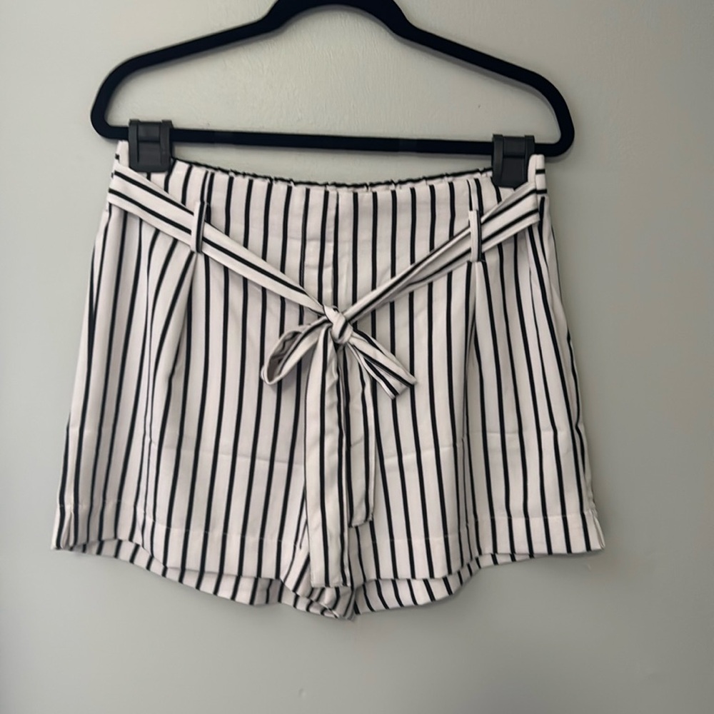 Ladies size XL shorts